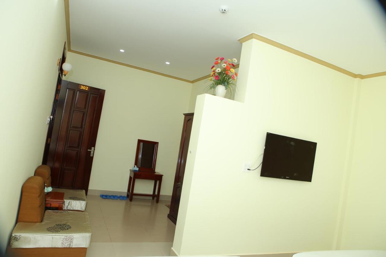 Khach San Tnk Hotel Can Tho Buitenkant foto
